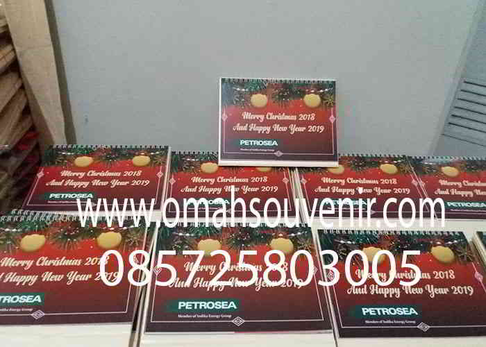 kalender meja hardcover